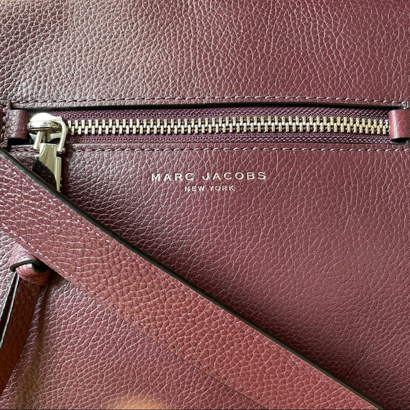 NEW Marc Jacobs Gotham burgundy purple leather purse shoulder saddle bag - Picture 2 of 16